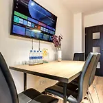 1bd Mountain Getaway In With Parking By Flat Mаnager Apartment