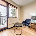 Apartment 1bd Mountain Getaway In With Parking By Flat Mаnager *