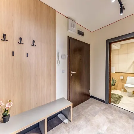Apartment 1bd Mountain Getaway In With Parking By Flat Mаnager *
