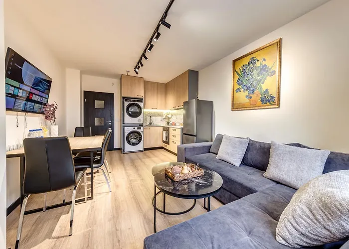 1bd Mountain Getaway In With Parking By Flat Mаnager * بامبوروفو